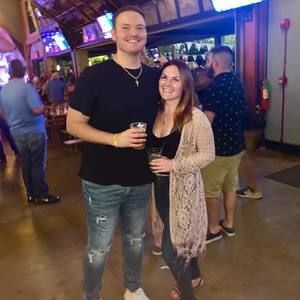 Meet your Posher, Casey